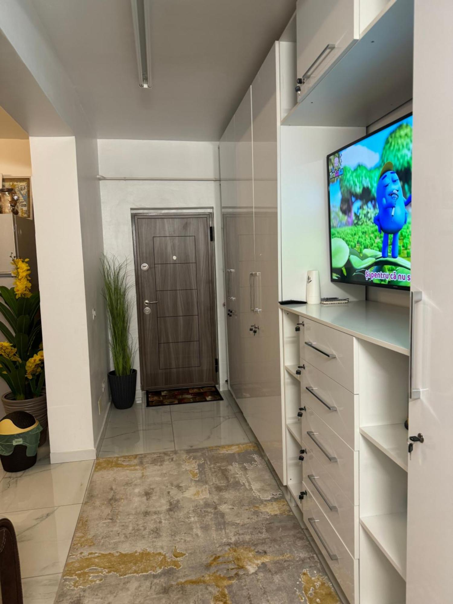 Casa Cris Apartment ฟอคชานิ ภายนอก รูปภาพ